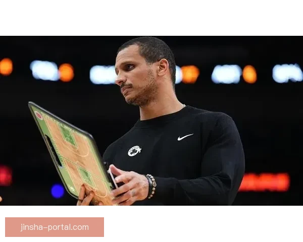 马祖拉批评最佳教练奖评选愚蠢强调功劳应归球员和工作人员